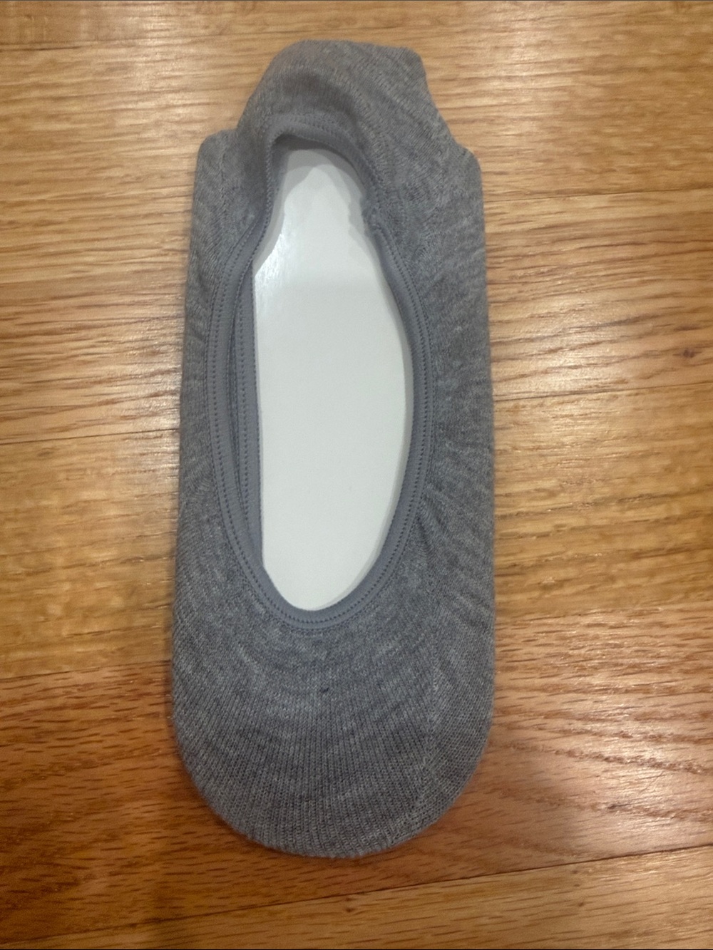 Gray Low-Cut No-Show Sock